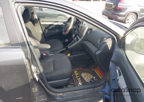 2009 Pontiac Vibe from USA, damaged, VIN 5Y2SM67099Z455816